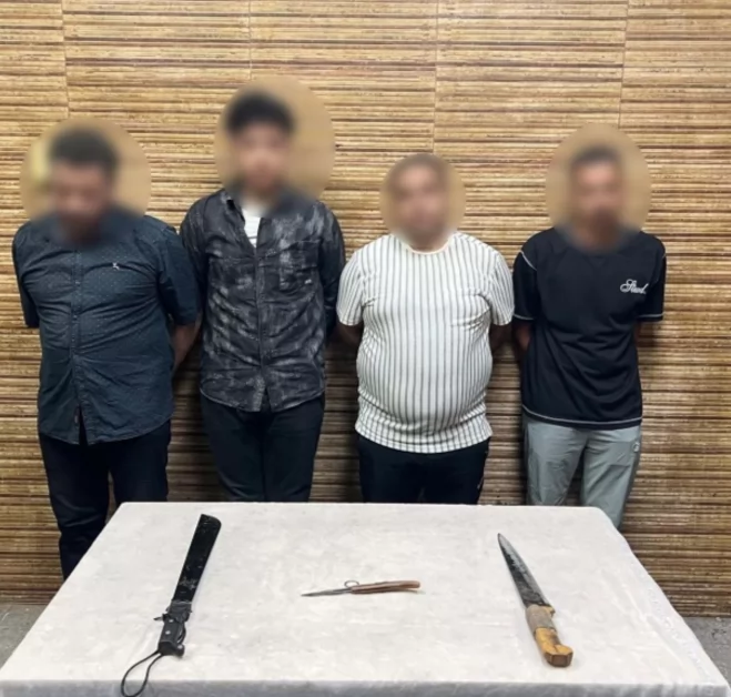 سقوط 4 متهمين تعدوا على مواطن بالأسلحة البيضاء بالفيوم