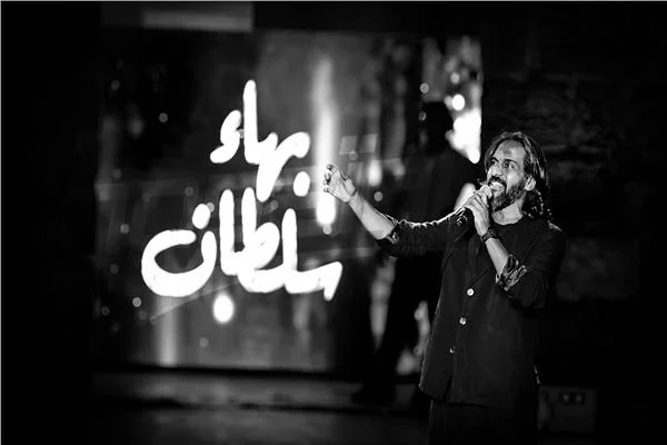  بهاء سلطان يمازح جمهور مهرجان قرطاج: «خدوني على قد عقلي» 