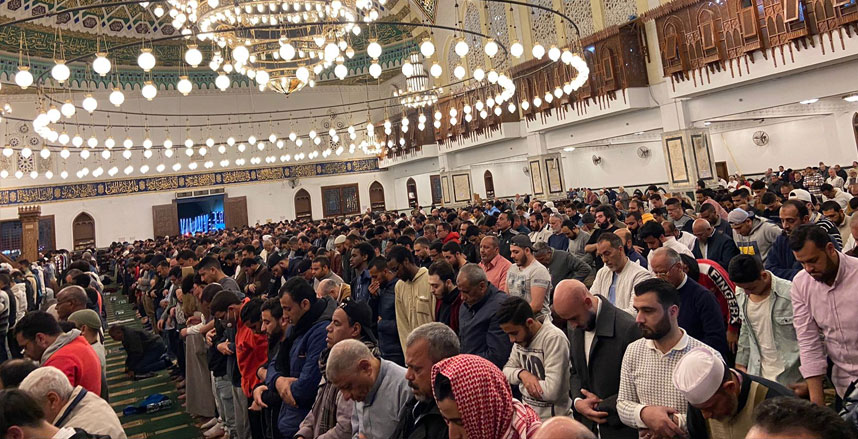 حكم ترك أداء صلاة التراويح لعذر العمل
