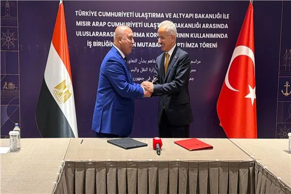 مذكرة مصرية تركية لتعزيز الممرات الدولية وربط شبكات النقل الإقليمية 