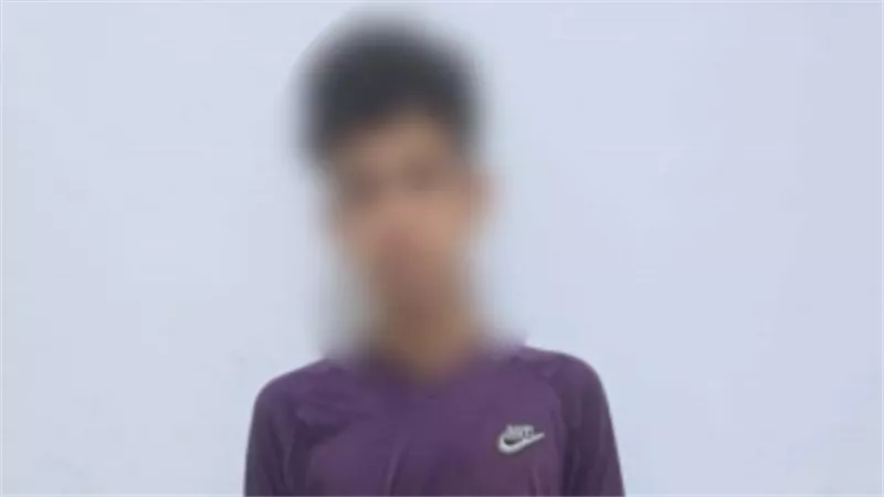  ضبط طالب بالقليوبية أنشأ صفحة لبيع الأسلحة البيضاء والنصب على المواطنين 