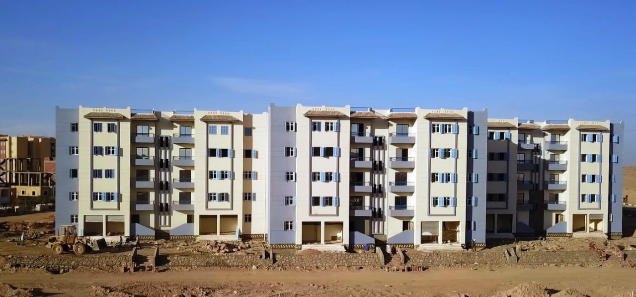 بدء تسليم أراضي الإسكان المميزة والاجتماعي بحدائق أكتوبر