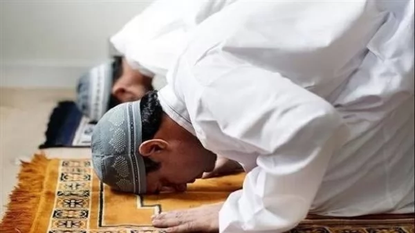 6 مواضع للدعاء في الصلاة