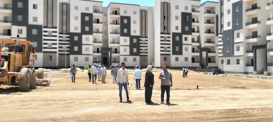 وزيرة الإسكان تتابع موقف تنفيذ عدد من المشروعات بمدينة المنيا 