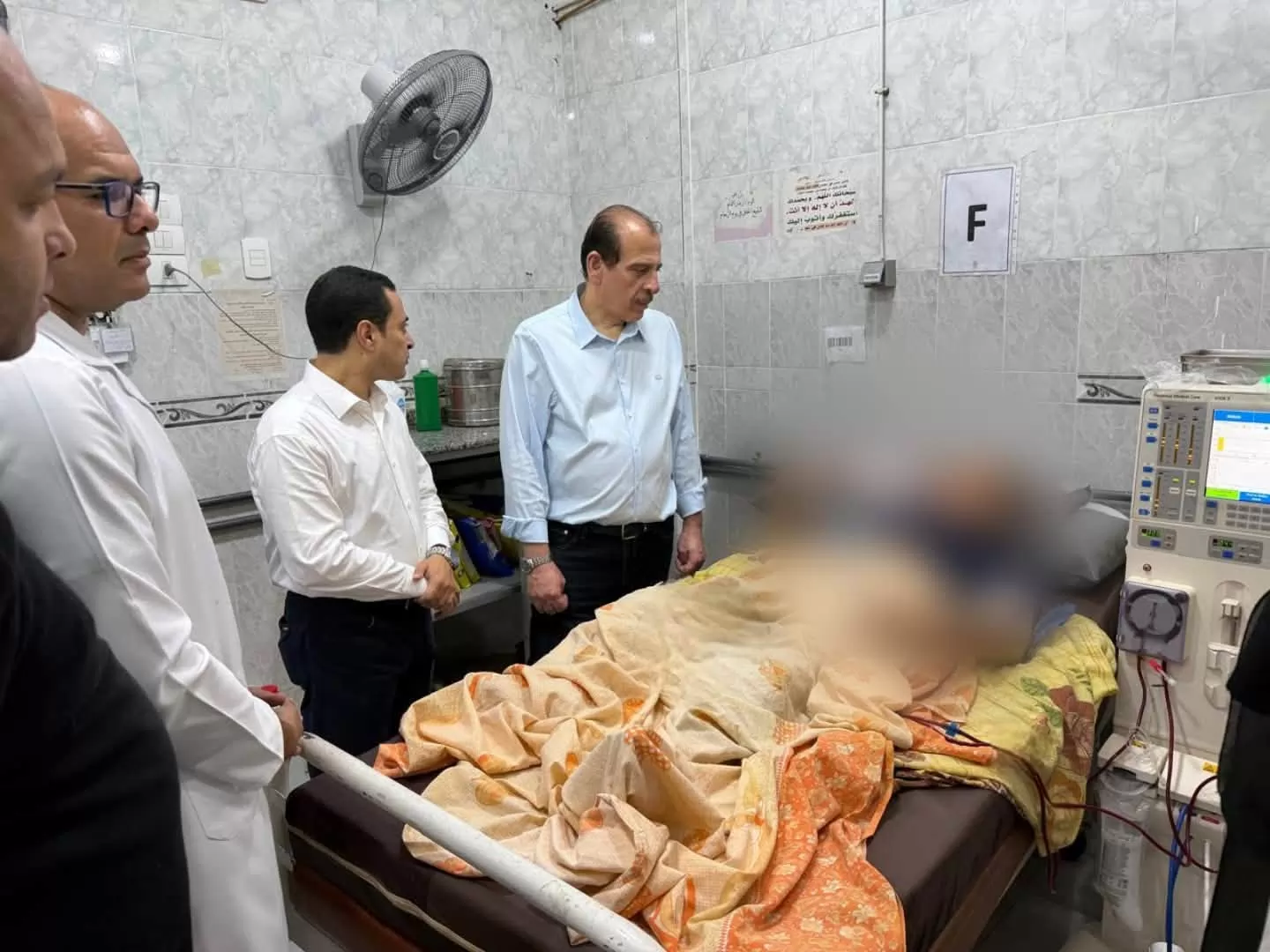 نائب وزير الصحة يتفقد منشآت طبية بدمياط ويتابع انتظام الخدمات