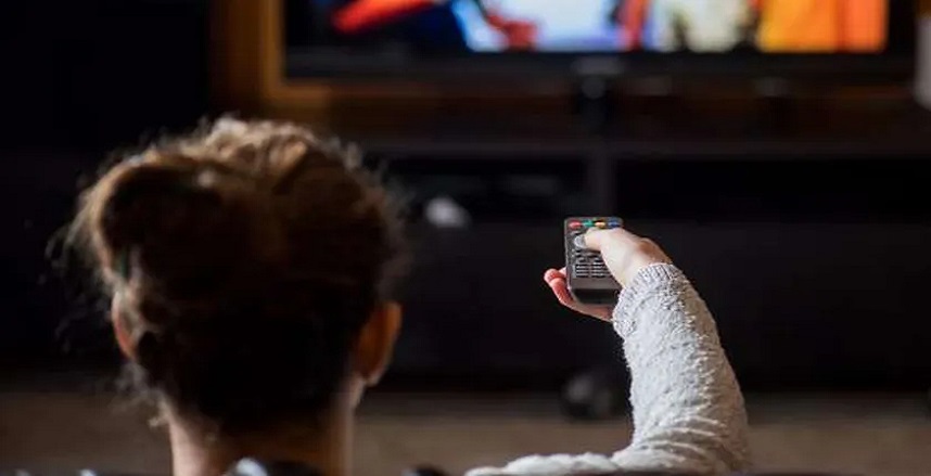  حكم مشاهدة الأفلام والمسلسلات في نهار رمضان