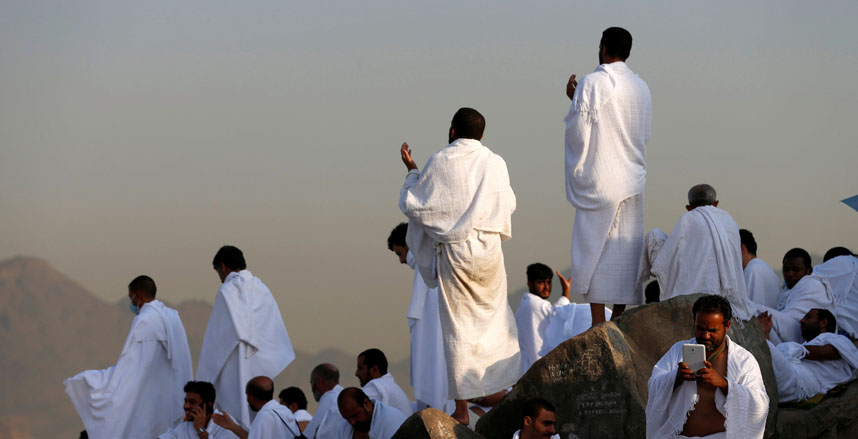 ماذا تفعل عند السقوط أثناء أداء مناسك الحج؟