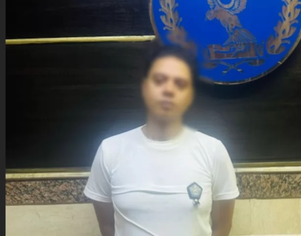 ضبط حلاق تحرش بسيدة داخل عربة مترو الأنفاق بالجيزة