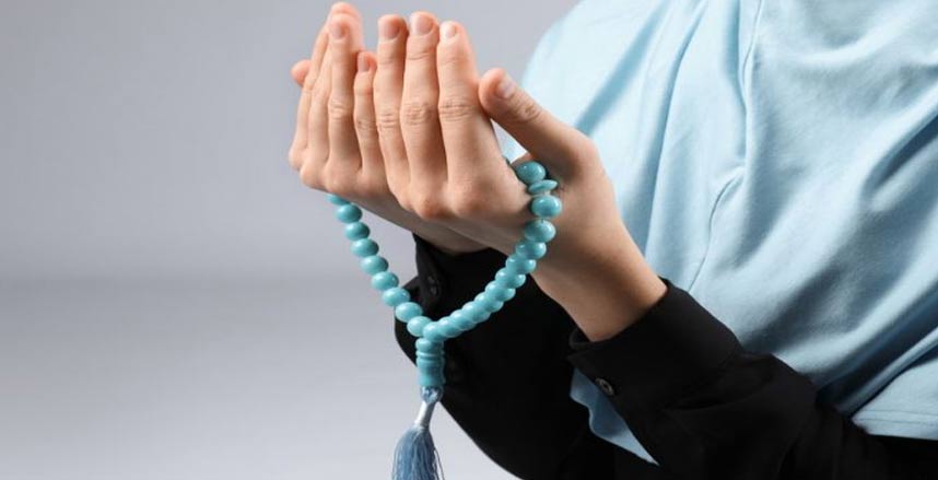 ذكر لحل الازمات ويُعده العُلماء سبباً لطلب كل الخيرات