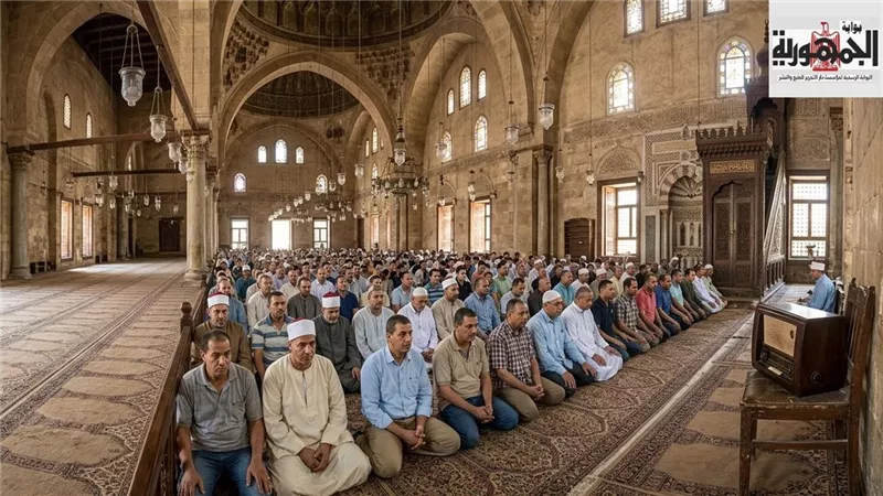  الإفتاء تحسم جدل حكم صلاة الجمعة بسماع الخطبة من الإذاعة 