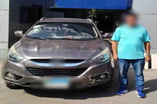 ضبط قائد سيارة اصطدم بأخرى وتعدى على سائقها بالسب في الحدائق